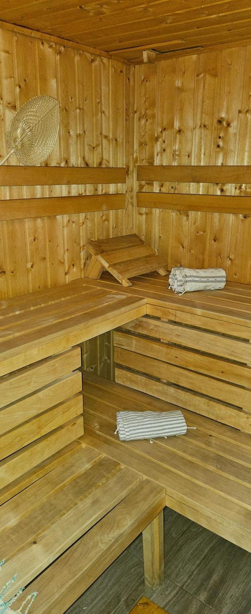 Letnia Willa Jacuzzi & Sauna Дарлово Экстерьер фото
